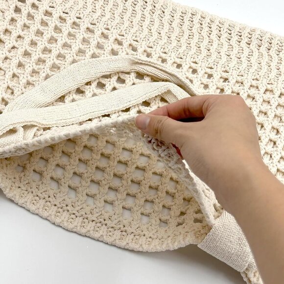 Women's Crochet Beach Tote Bag Hollow Design Travel | Lightweight & Durable - Picture 8 of 9